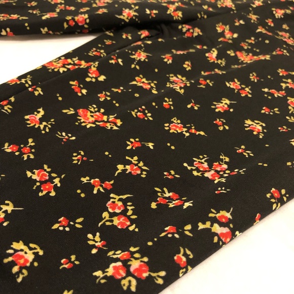 Floral Leggings - Picture 2 of 4